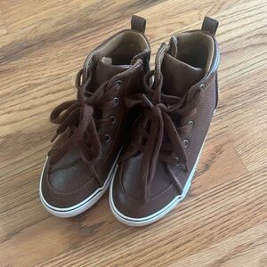 listing-status-banner